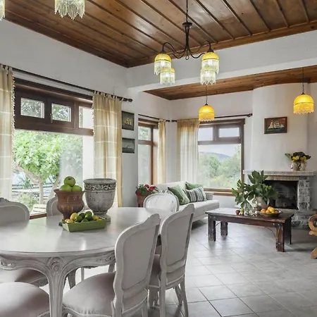 Villa Raches *