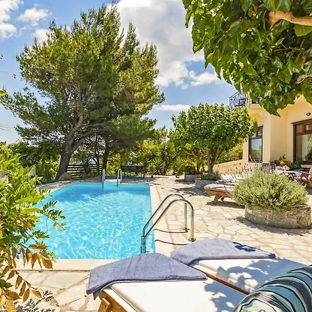Raches Loutraki (Corinthia)